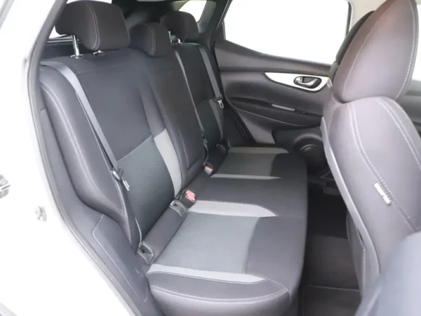 Nissan QASHQAI 1.2 Aut. N-Connecta
