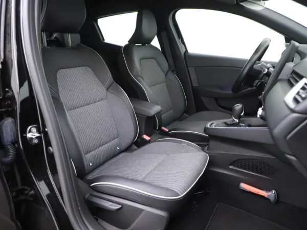 Renault Clio 1.6 E-Tech Hybrid 140 Intens