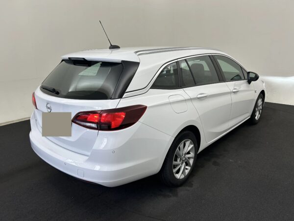 Opel Astra Sports Tourer 1.2 Business Elegance