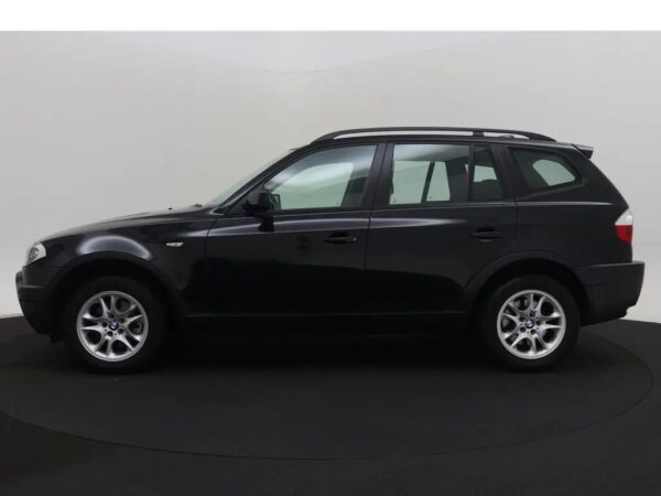 BMW X3 2.0i Introduction