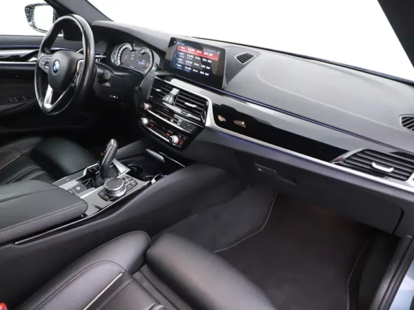 BMW 5 Serie 540i xDrive High Executive