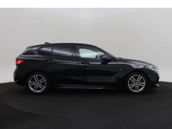 BMW 1-serie 118i Aut. High Executive M-Sport