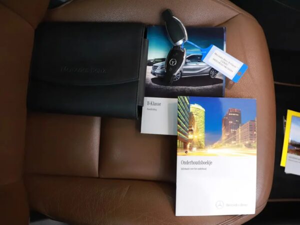 Mercedes-Benz B-Klasse 180 Aut. Ambition