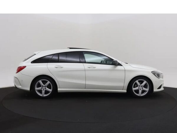 Mercedes-Benz CLA-Klasse Shooting Brake 180 Ambition Panodak