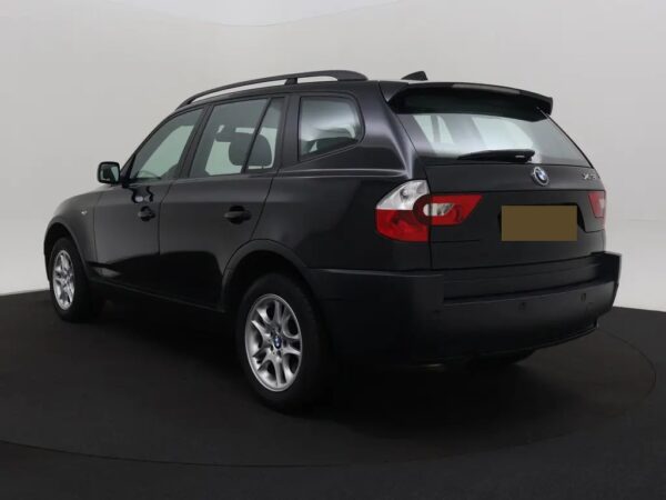 BMW X3 2.0i Introduction