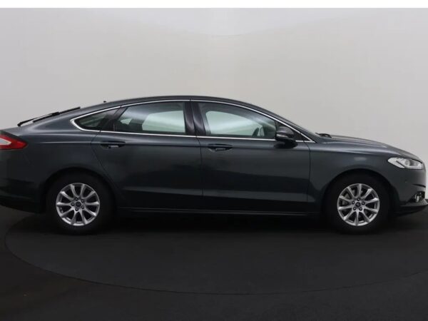 Ford Mondeo 1.5 Titanium