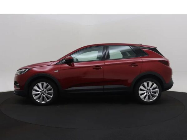 Photo 23 of 26 of W0VZRHNY1JS198545 Opel Grandland X 1.2 Turbo Online Edition AUT.