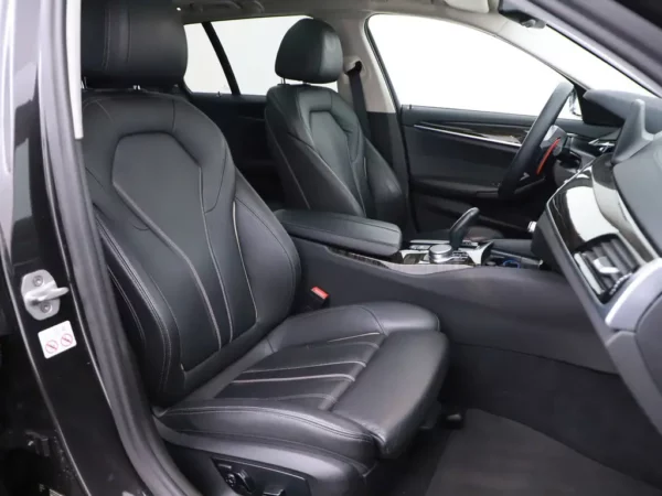 BMW 5 Serie Touring 530i High Executive Leder