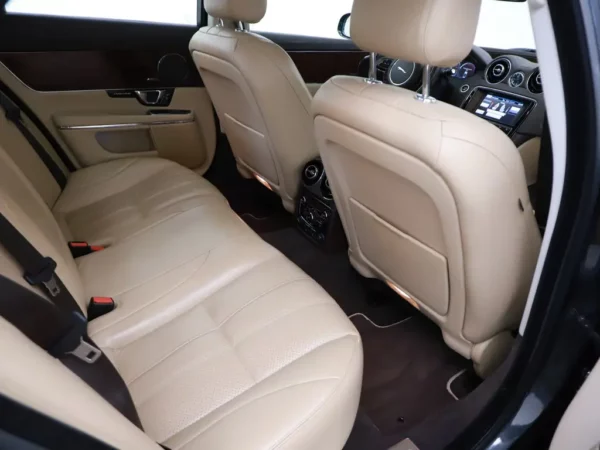Jaguar XJ 3.0 V6D Premium Luxury Pano