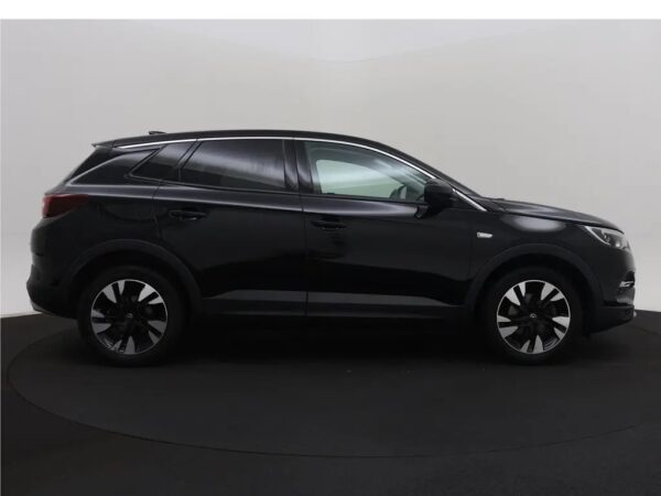 Opel Grandland X 1.2 Turbo Innovation