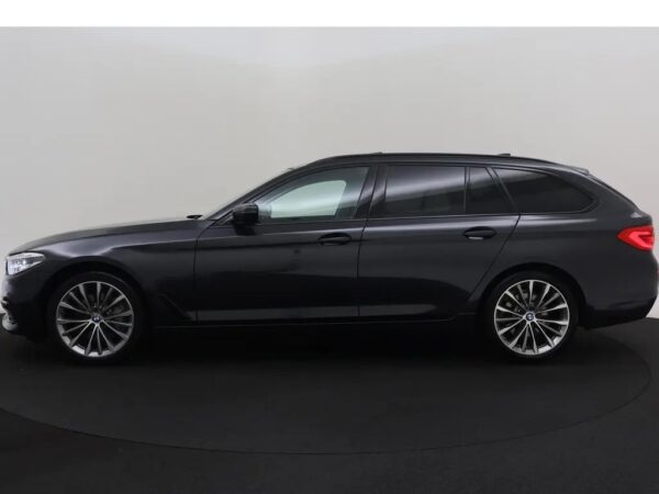 BMW 5 Serie Touring 530i High Executive Leder