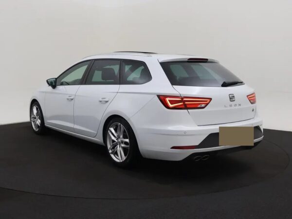 SEAT Leon ST 1.5 TSI DSG FR Business Intense