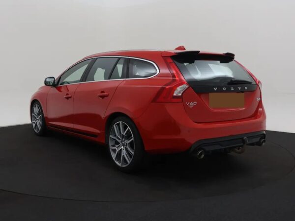 Volvo V60 2.0 D4 AUT. Ocean Race Business Pano