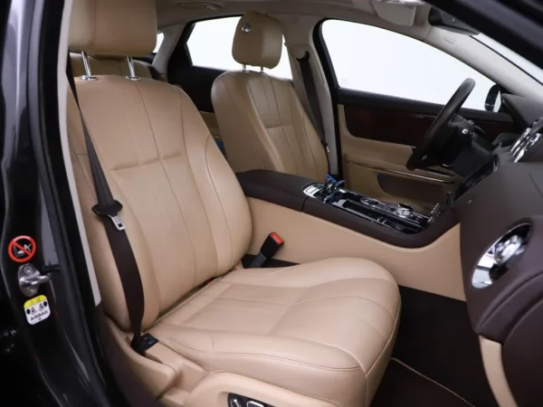 Jaguar XJ 3.0 V6D Premium Luxury Pano