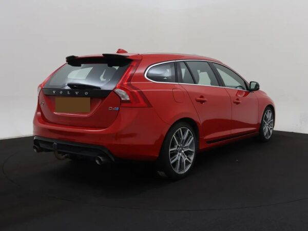 Volvo V60 2.0 D4 AUT. Ocean Race Business Pano