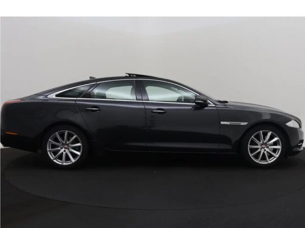 Jaguar XJ 3.0 V6D Premium Luxury Pano