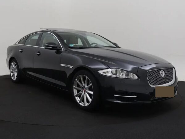 Jaguar XJ 3.0 V6D Premium Luxury Pano