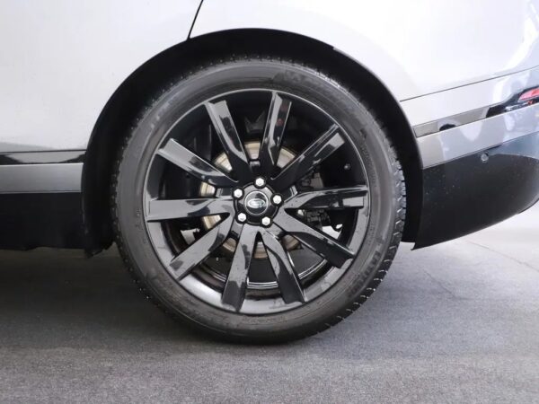 Land Rover Range Rover Velar 2.0 P250 Turbo AWD R-Dynamic SE Pano