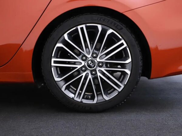 Photo 4 of 33 of U5YH7815GML093694 Kia Ceed Sportswagon 1.5 T-GDi GT-PlusLine AUT.