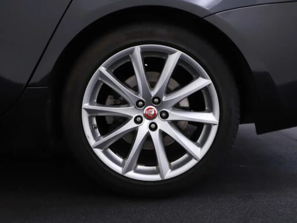 Jaguar XJ 3.0 V6D Premium Luxury Pano