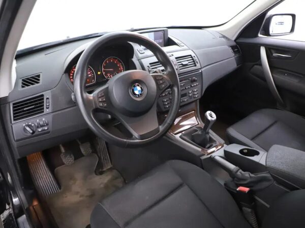 BMW X3 2.0i Introduction