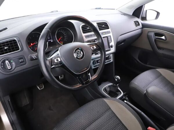 Volkswagen Polo 1.2 TSI Cross