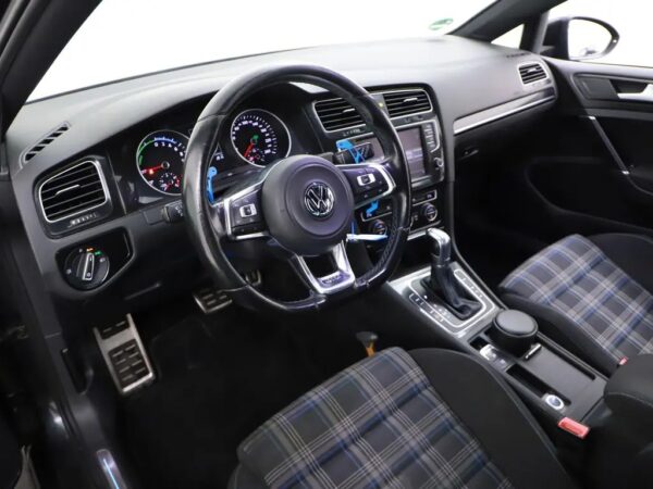 Volkswagen Golf 1.4 TSI GTE