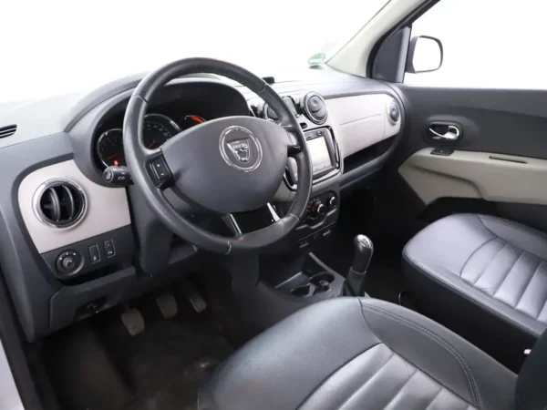 Dacia Lodgy 1.2 TCe Blackline 5p.