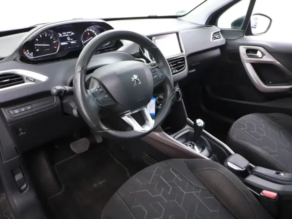Peugeot 2008 1.2 PureTech Aut. Blue Lion Airco