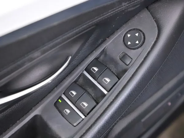 BMW 5 Serie Touring 520i Aut. Last Minute Edition