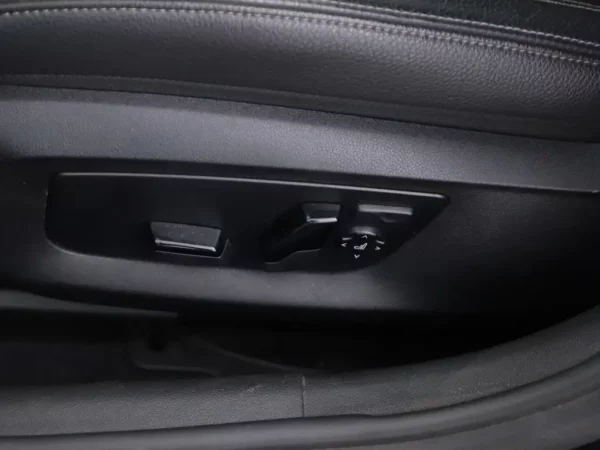 BMW 5 Serie Touring 530i High Executive Leder