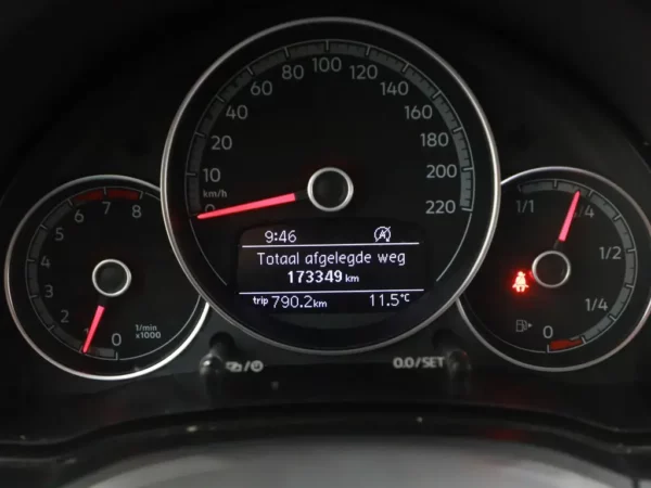 Volkswagen up! 1.0 BMT move up!