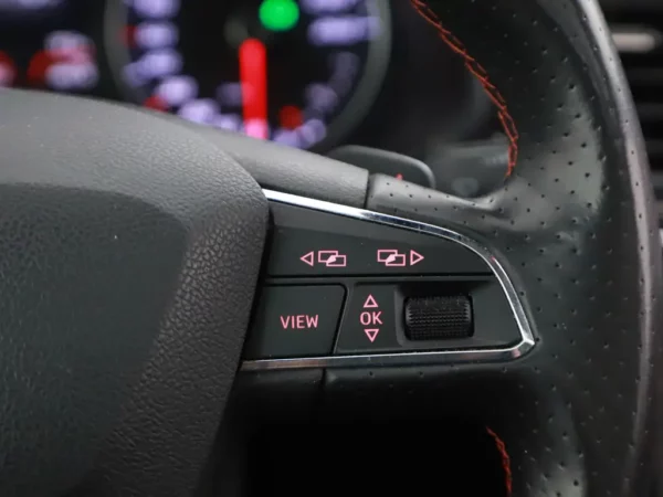 SEAT Leon ST 1.5 TSI DSG FR Business Intense