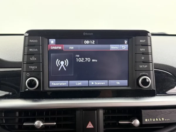 Photo 11 of 25 of KNAB3512AJT005777 Kia Picanto 1.2 CVVT GT-Line