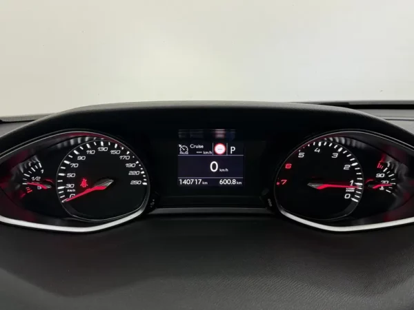 Peugeot 308 SW 1.2 PureTech GT Aut. Xenon