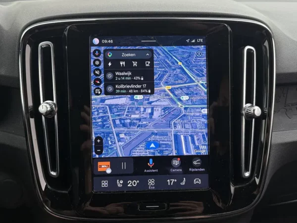 Volvo XC40 Recharge Plus LED