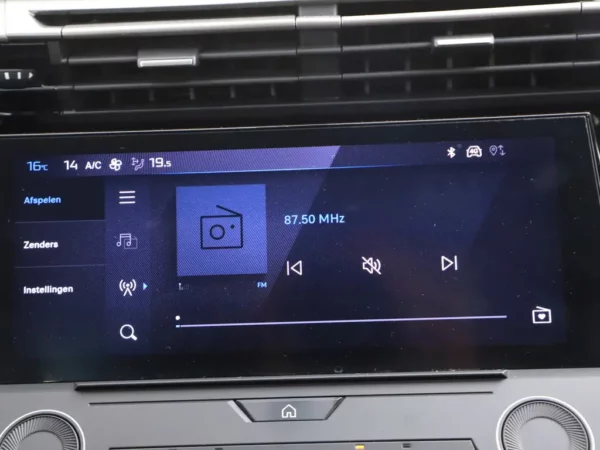 Peugeot 308 SW 1.6 Plug-in Hybrid 180
