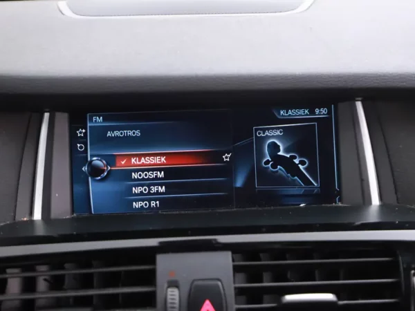 Photo 12 of 26 of WBAWY910300F77725 BMW X3 sDrive20i Aut. M-Pakket Nav