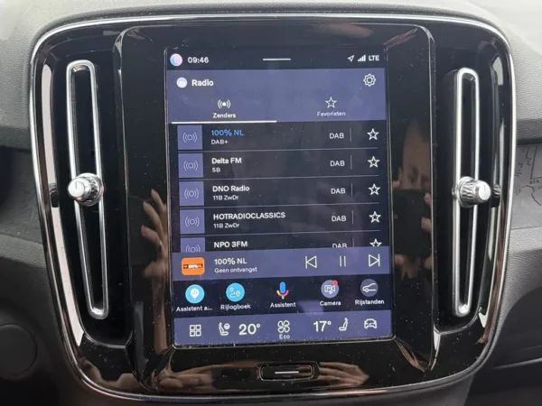 Volvo XC40 Recharge Plus LED