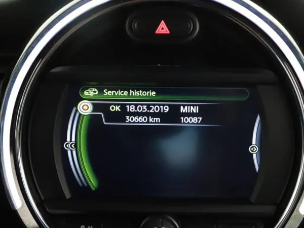 Mini Mini 1.5 Cooper Chili Business Nav