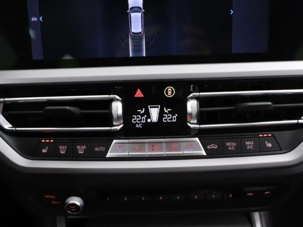 BMW 3 Serie Touring 330e High Executive