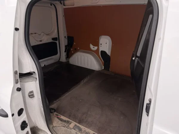 Photo 14 of 21 of VF1RJK00969855749 Renault Express 1.5 dCi 75 Comfort (Bestel)