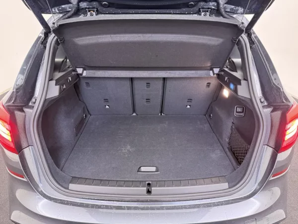 Photo 14 of 24 of WBA2A31050V957763 BMW 2 Serie Active Tourer 218i Executive Aut
