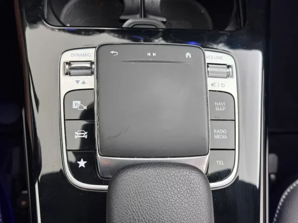 Photo 14 of 24 of WDD1770871V000201 Mercedes-Benz A-Klasse 200 Business Solution AMG