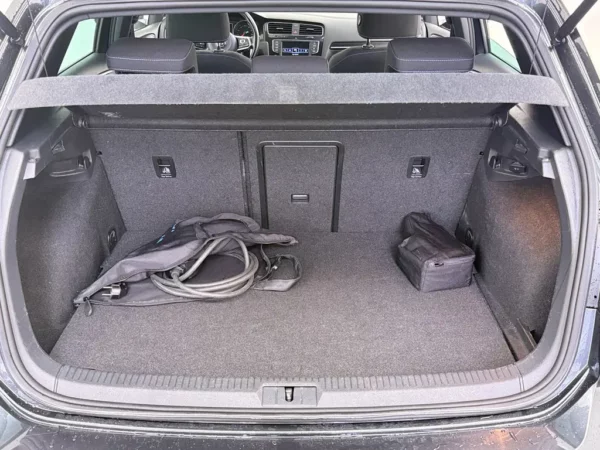 Volkswagen Golf 1.4 TSI GTE Connected Series