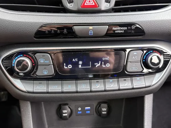 Hyundai i30 Wagon 1.4 T-GDI Aut. Premium Clima