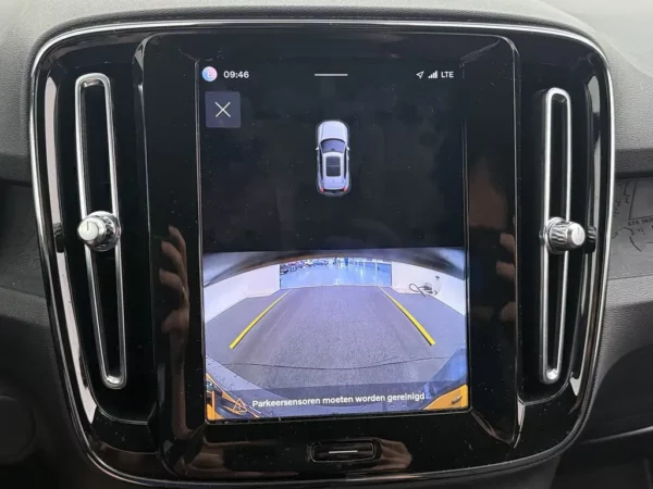 Volvo XC40 Recharge Plus LED