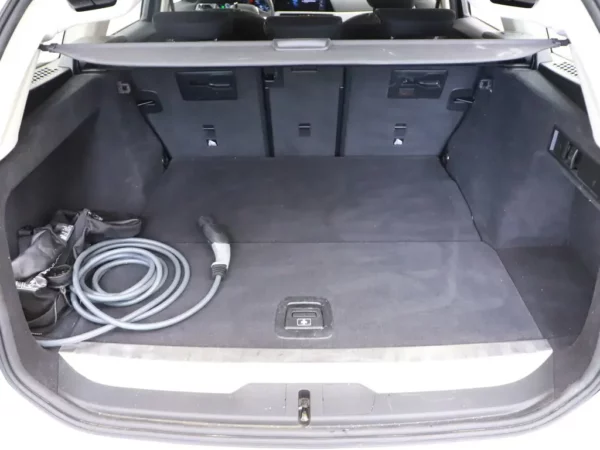 BMW 3 Serie Touring 330e High Executive