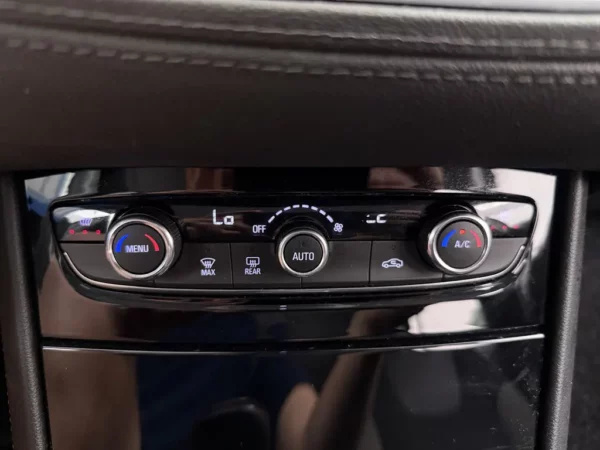 Opel Grandland X 1.2 Turbo Innovation