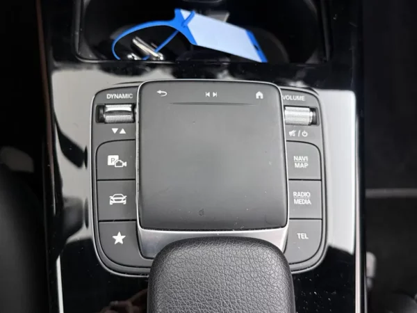 Mercedes-Benz CLA-Klasse Shooting Brake 180 Aut. Business Solution LED